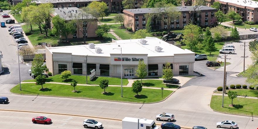 Retail space for Rent at 535 W Higgins Rd in Hoffman Estates