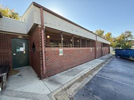7,265 SF Former Vet Clinic | Ready for Medical Use