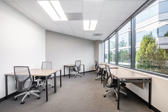 CA, Pleasanton - Bernal Corporate Park