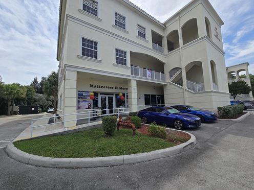 Retail/Office Corner Unit 100-101-102