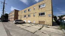 555 Young Street