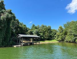 Versatile Lakefront Commercial Building