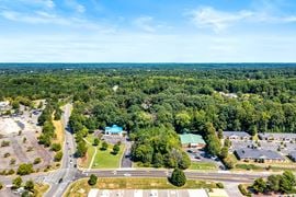 9621 Northeast Parkway
