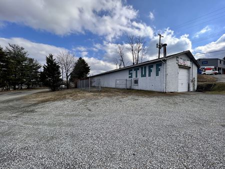 6,000 SF WH/Industrial Storage - North Versailles