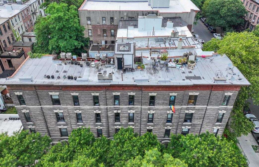 Bankruptcy Sale: 80 New York Avenue
