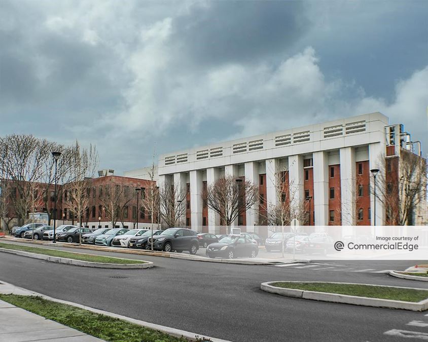 Pennovation Works Lab & Office Buildings 3401 Grays Ferry Avenue