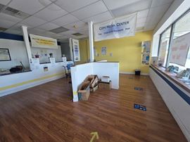 1230 SQFT Retail/Office Space in Effort
