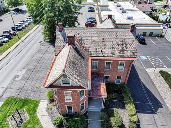 323 S Main St