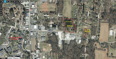 Commercial space for Sale at 221 E College Ave in Shelby