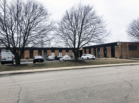 Industrial space for Rent at 400-490 Bonnie Lane in Elk Grove Village