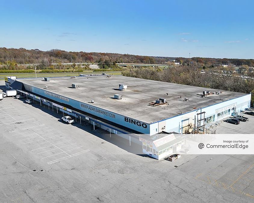 Plaza Flea Market 2401 North Point Blvd Retail Building