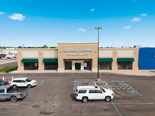 4909 W Waco Dr