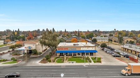 Retail space for Rent at 1230-1232 S Mooney Blvd in Visalia