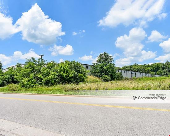 1329 Gateway Drive