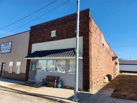 Retail space for Sale at 318 Locust St NE in Blairstown