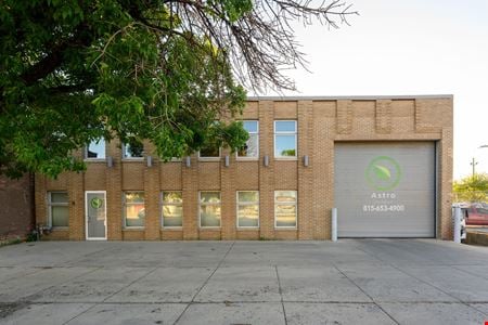 Industrial space for Sale at 242 North Western Avenue in Chicago
