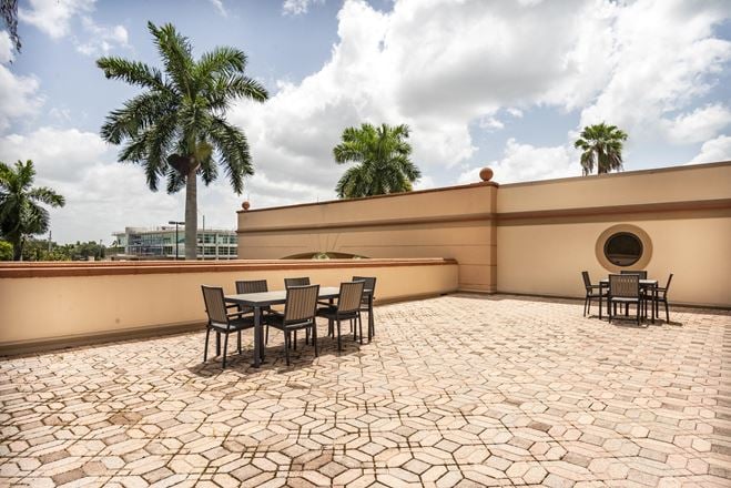 FL, Naples - Tamiami Trail