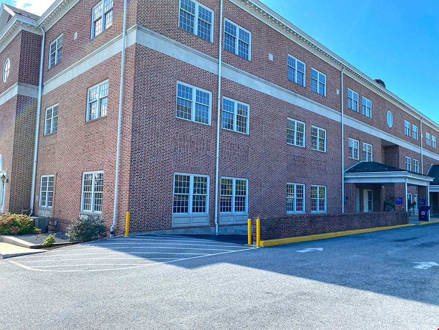 4242 Carlisle Pike