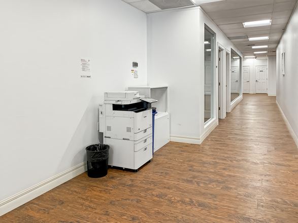 Regus - Bowmansville - Genesee St