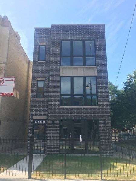 Multi-Family space for Sale at 2159 West Adams St in Chicago