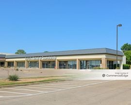 Parkwood Village Shopping Center
