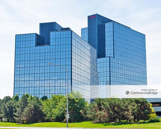 Woodfield Corporate Center - 425 & 475 North Martingale Road