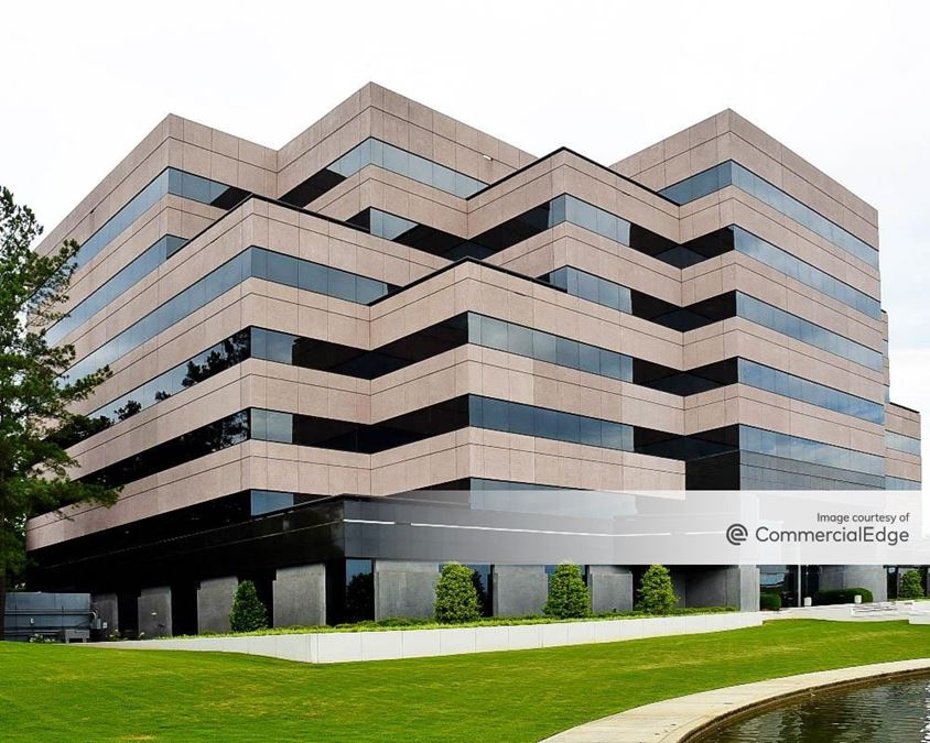 Meadow Brook Corporate Park 100 Corporate Pkwy 100 Corporate Pkwy