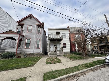 Multi-Family space for Sale at 3081 Henshaw Ave in Cincinnati