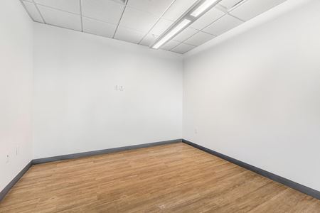 303      Space Photo Gallery 9