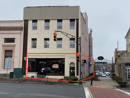 Retail space for Rent at 12 S Orange Ave in South Orange