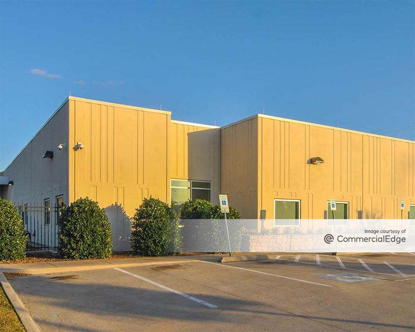 4600 Scyene Road, Dallas, TX 75210