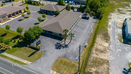 Office space for Rent at 3430 Highway 77 in Panama City