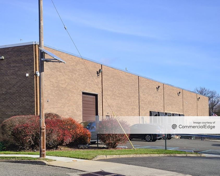 35 Oxford Drive, Moonachie, NJ Industrial Building