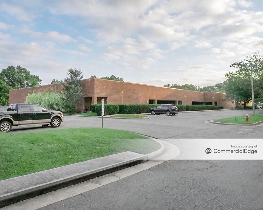 6700 Springfield Center Drive 6700 Springfield Center Drive Office