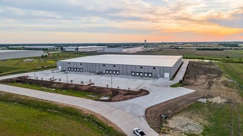BAYSIDE INDUSTRIAL PARK BUILDING 2