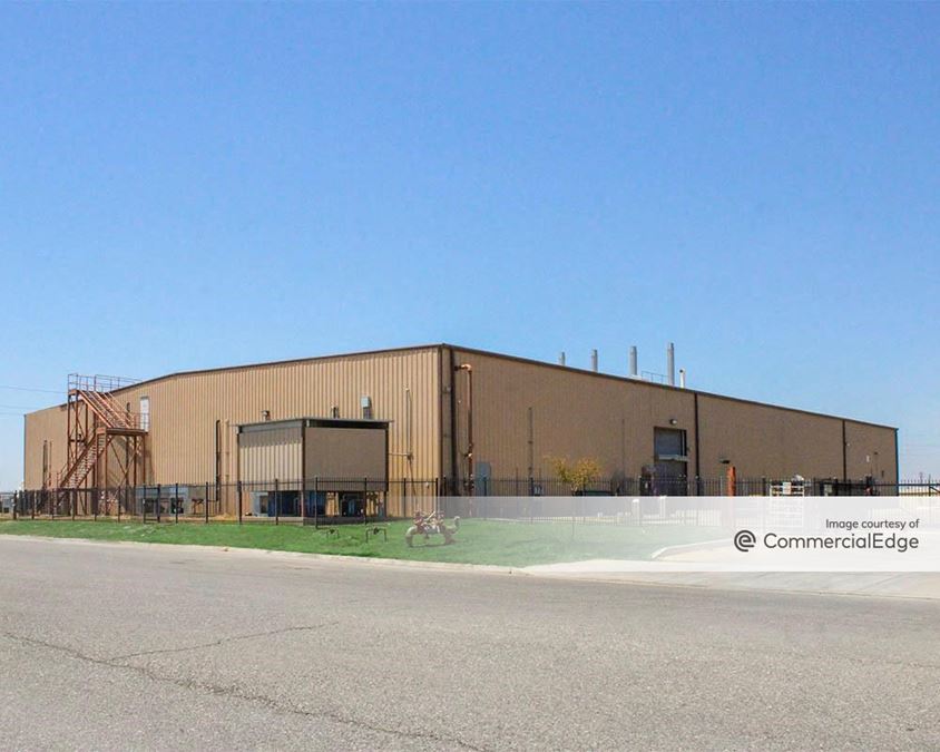 2350 Academy, Sanger, CA CommercialSearch