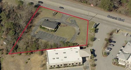 Commercial space for Rent at 3119 Sunset Blvd in West Columbia