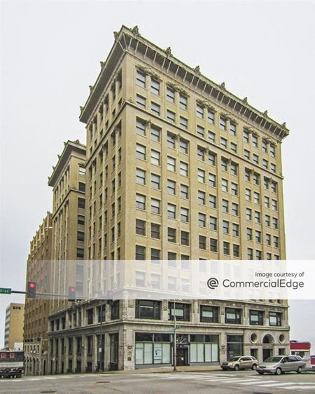 Photo of commercial space at 818 Grand Blvd in Kansas City