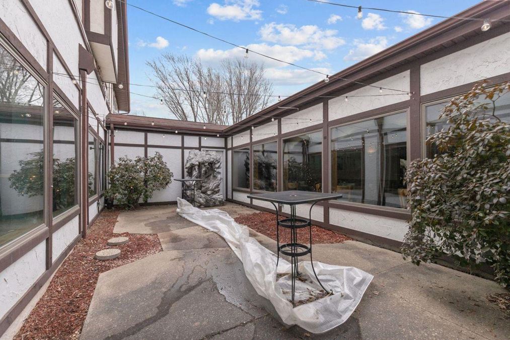 1101 W North Ave