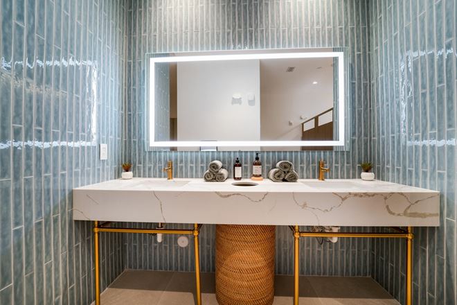 CORAL GABLES WELLNESS & AESTHETIC FACILITY