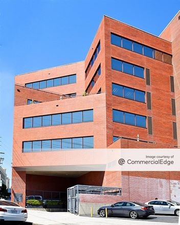 Coral Plaza