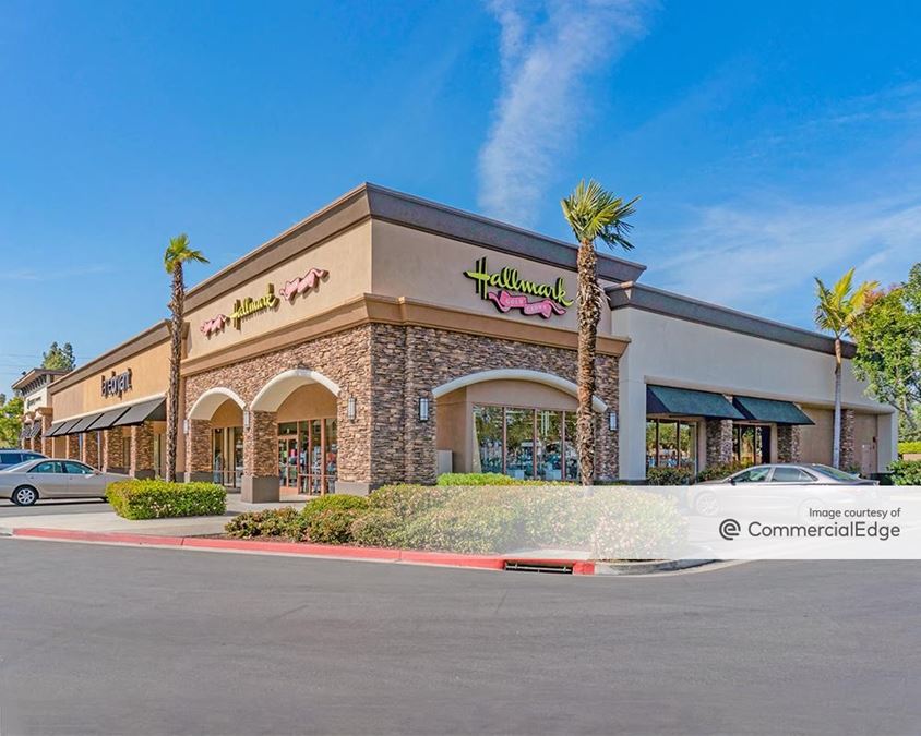 La Habra Westridge Plaza 1340 South Beach Blvd, La Habra, CA retail Building