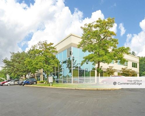 Canyon Park East - Bldg D