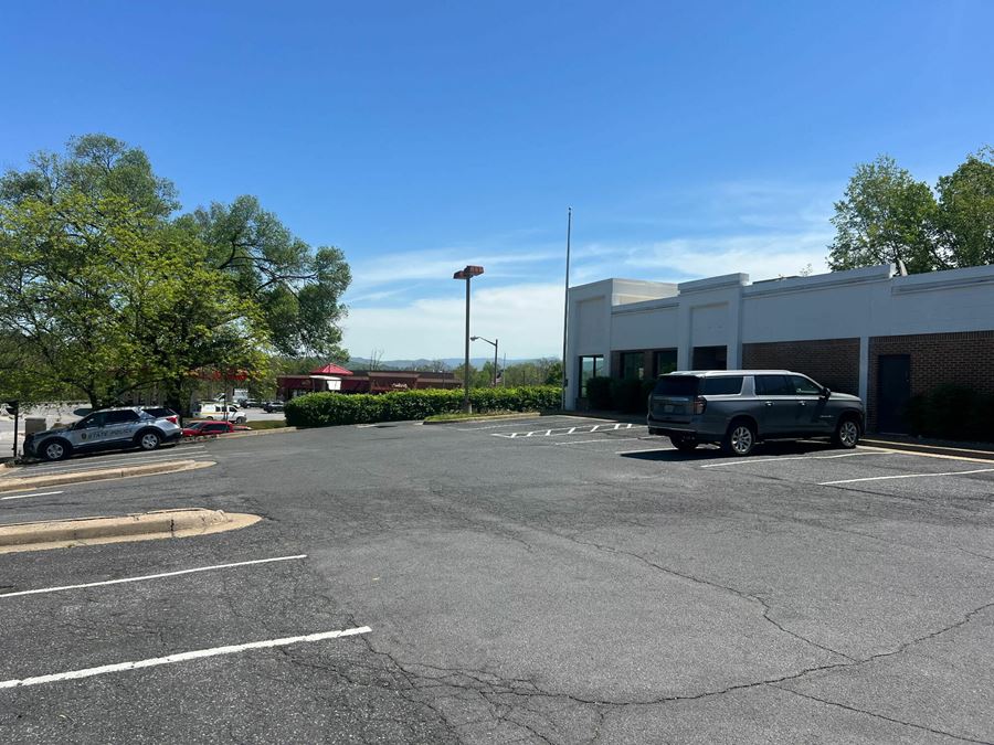 Premier Ground Lease Opportunity