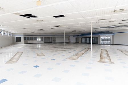 Photo of commercial space at 634 N Bardstown Rd in Mount Washington