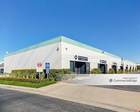 Industrial space for Rent at 1535 West Alton Avenue in Santa Ana
