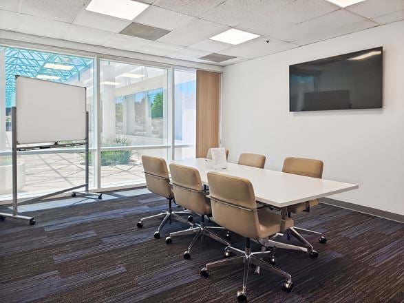 Regus - Menlo Park - Commonwealth Dr