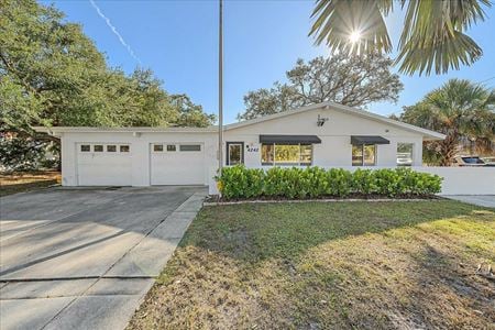 Office space for Sale at 4242 Mclntosh Ln in Sarasota