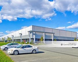600 Meadowlands Pkwy