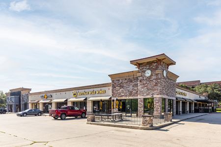 Retail space for Rent at 510 Gray Street in Houston